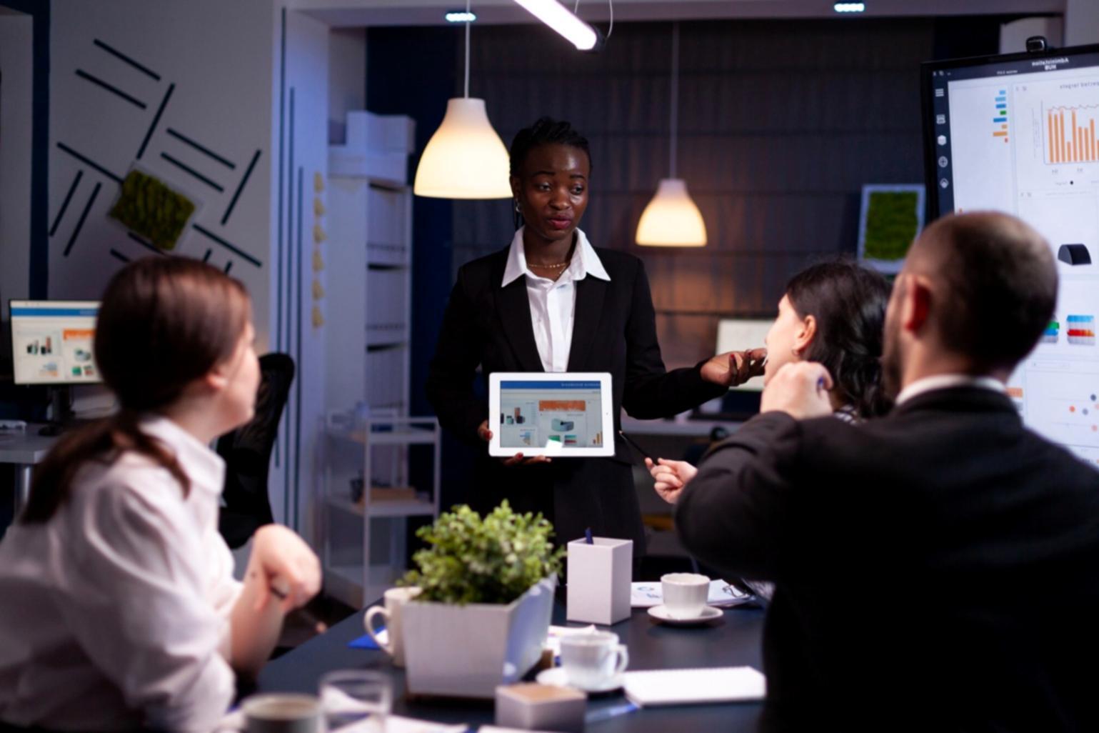 Analyse détaillée des tendances budgétaires familiales sur plusieurs mois